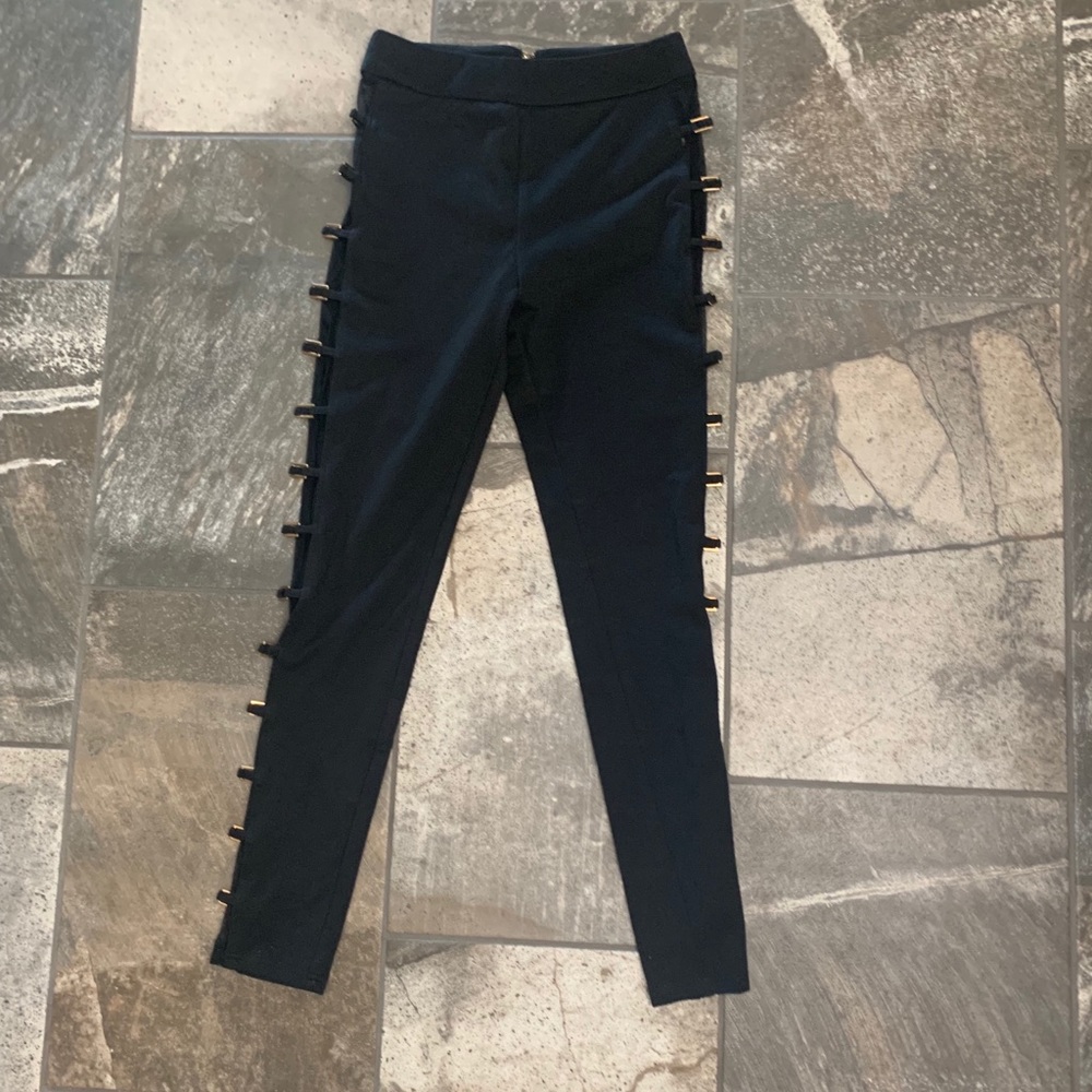 Entry, metal/mesh side detail leggings size M